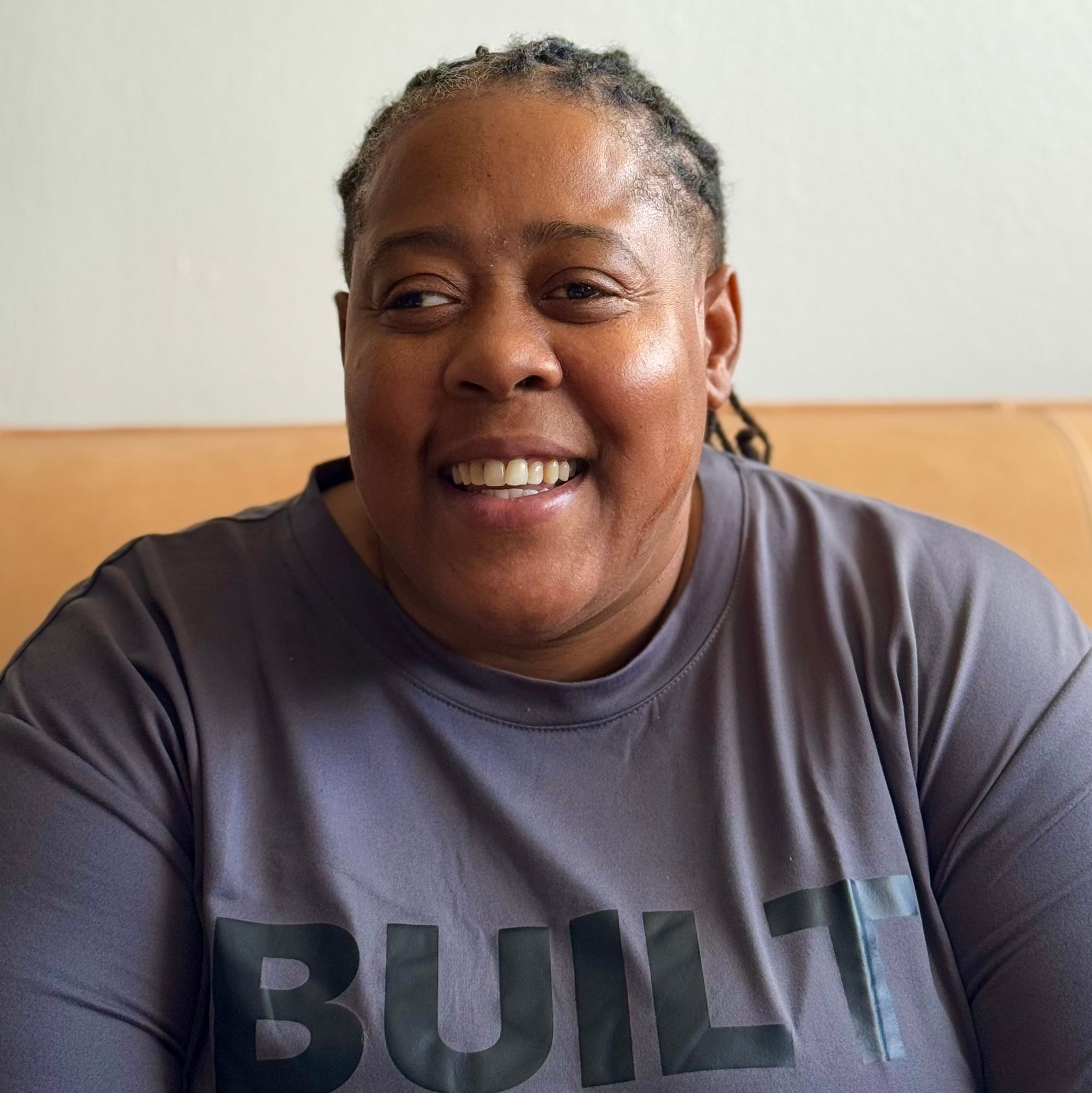 Employee Headshot - Yolanda Dean